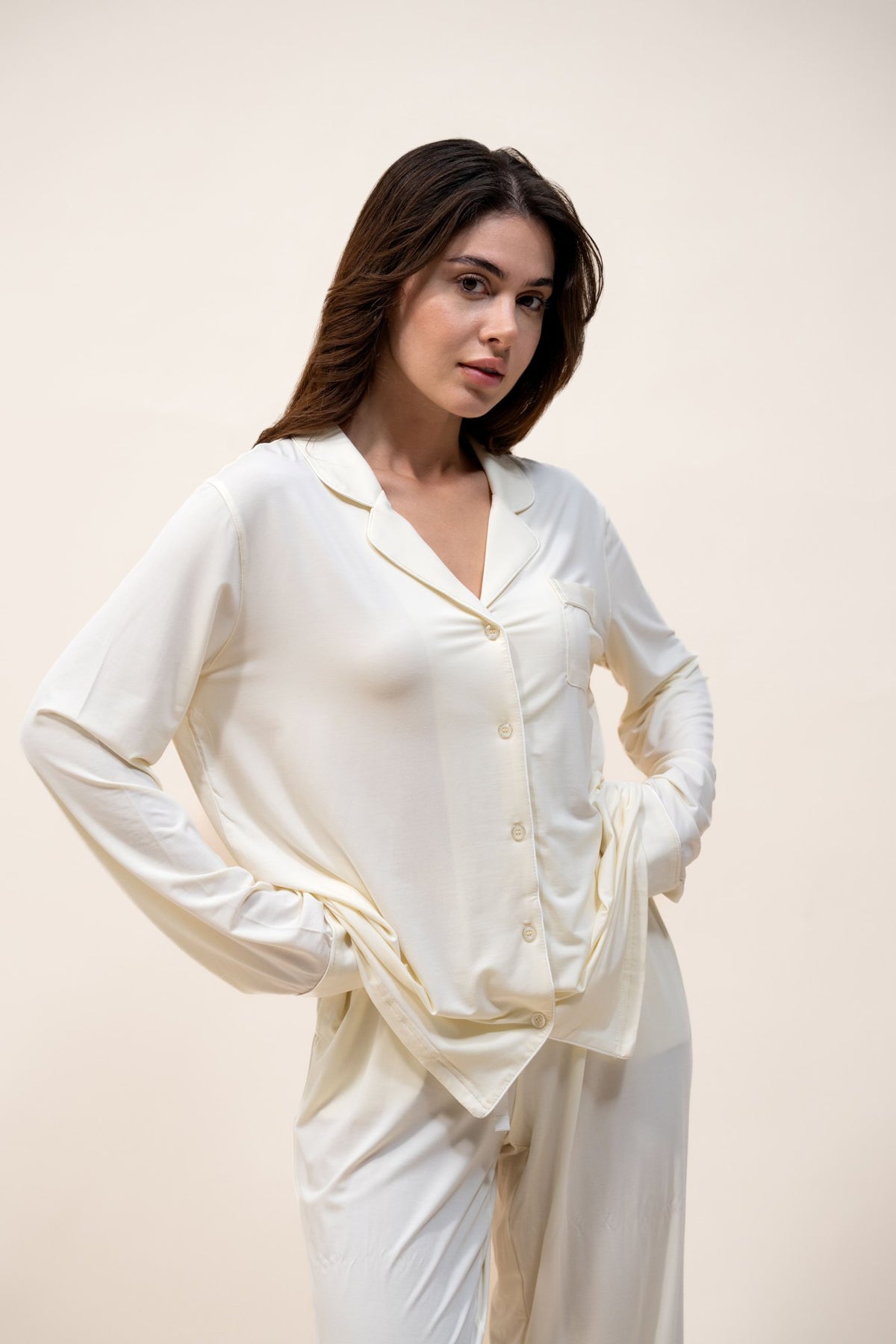 بيجاما نسائية طويلة بأزرار - نقاء الضباب من GOS - الصورة الرئيسية